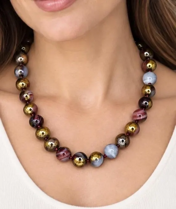 The Bordeaux – Dyed Ruby Agate & Garnet Necklace